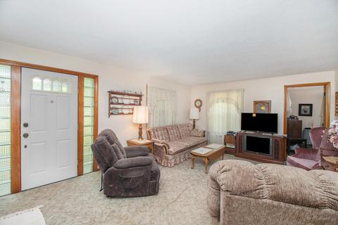 511 Cecil St, Buchanan, MI 49107 photo 6