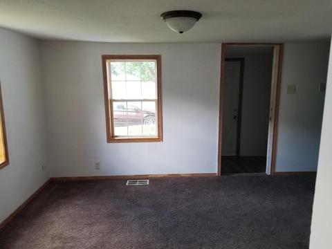 408 W Silver St, Reading, MI 49274 photo 4