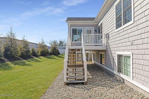 616 Parkview Ave, Spring Lake, MI 49456 photo 15