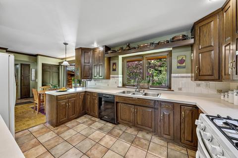 7277 N Range Rd, La Porte, IN 46350 photo 16