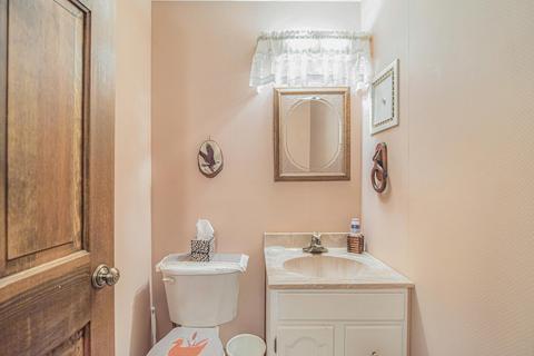 609 W Bay St, Davison, MI 48423 photo 26