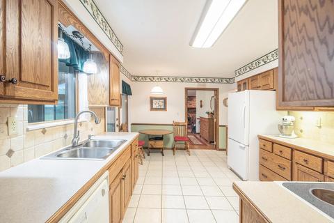 609 W Bay St, Davison, MI 48423 photo 11