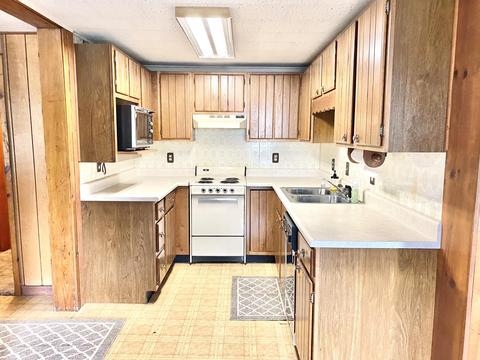 134 Shaffmaster Ave, Bronson, MI 49028 photo 5