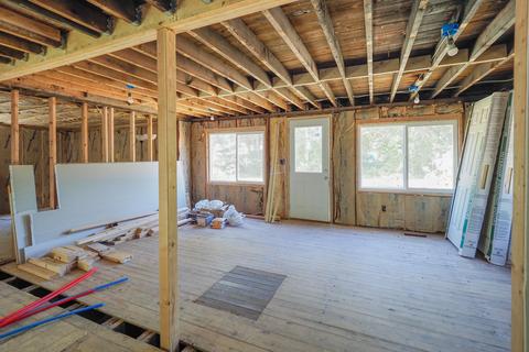 425 River Rd, Plainwell, MI 49080 photo 3