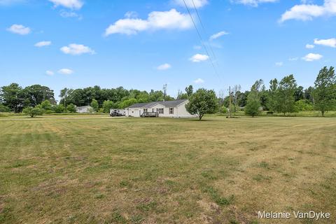 6406 Palmer Rd, Belding, MI 48809 photo 21