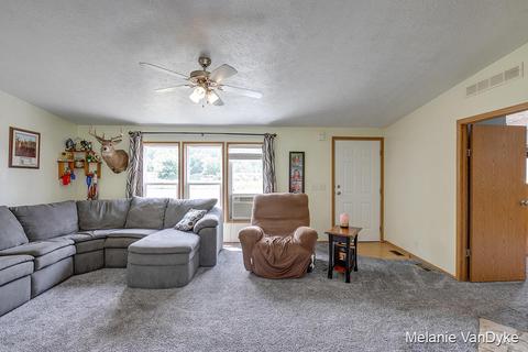 6406 Palmer Rd, Belding, MI 48809 photo 4
