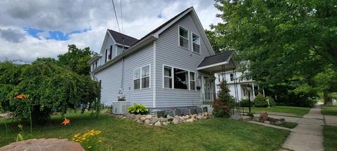 311 E Hunt St, Adrian, MI 49221 photo 1