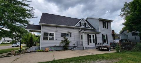311 E Hunt St, Adrian, MI 49221 photo 3
