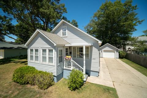322 3rd Ave, Manistee, MI 49660 photo 5