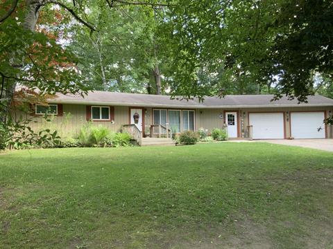 206 E 112th St, Grant, MI 49327 photo 3