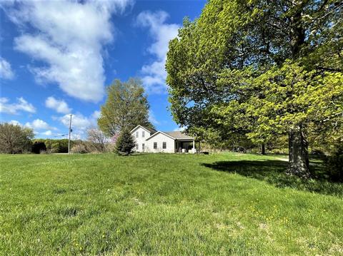 41596 70th St, Covert, MI 49043 photo 1