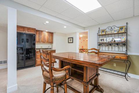 2284 Hearthside Dr SE, Ada, MI 49301 photo 33