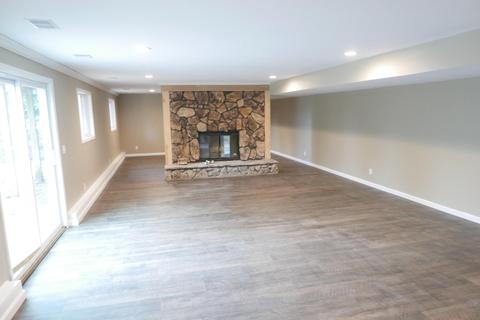 574 9th St, Plainwell, MI 49080 photo 14
