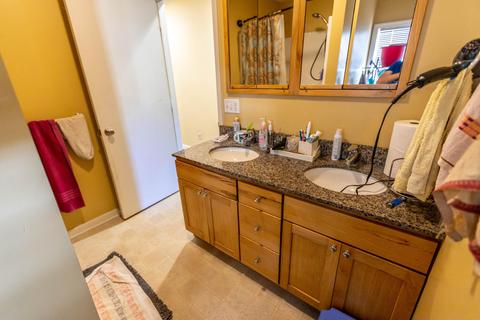 654 E State St, Belding, MI 48809 photo 36