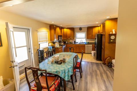 654 E State St, Belding, MI 48809 photo 26