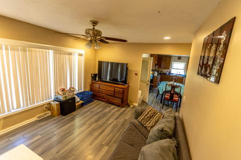 654 E State St, Belding, MI 48809 photo 22