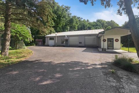 91 10th St, Plainwell, MI 49080 photo 15
