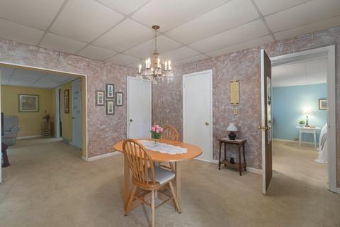 91 10th St, Plainwell, MI 49080 photo 7