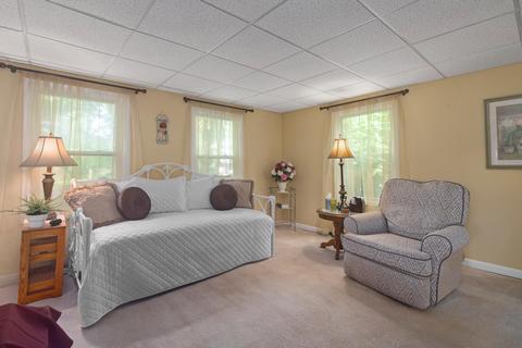 91 10th St, Plainwell, MI 49080 photo 10