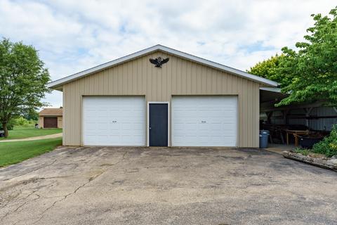 679 M-89, Plainwell, MI 49080 photo 42