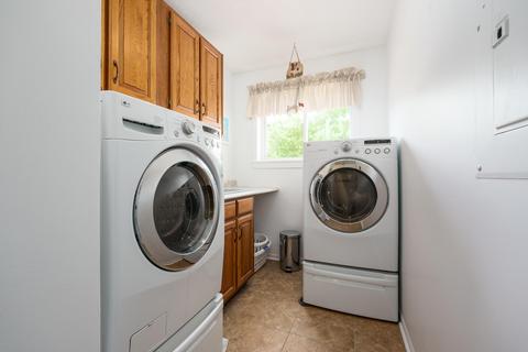 679 M-89, Plainwell, MI 49080 photo 29
