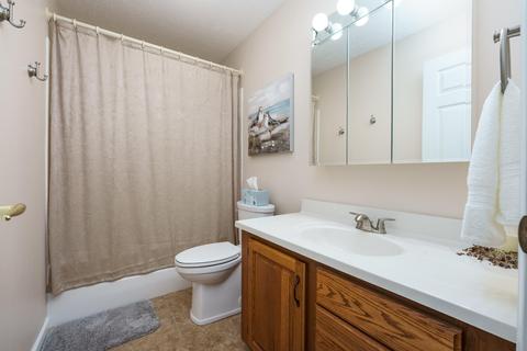 679 M-89, Plainwell, MI 49080 photo 28