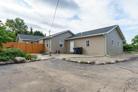 679 M-89, Plainwell, MI 49080 photo 40