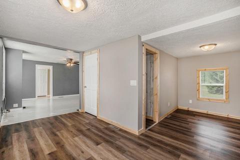 22194 W M-60, Mendon, MI 49072 photo 3