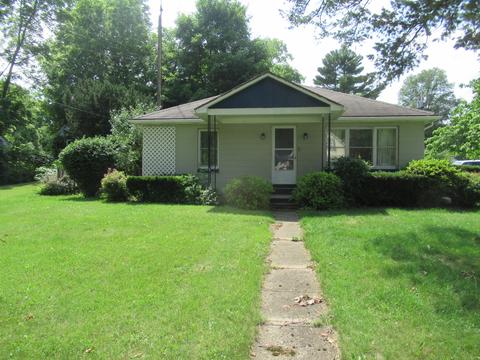 610 E York St, Cassopolis, MI 49031 photo 1