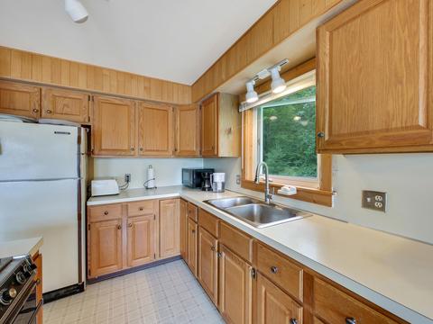 9691 Otter, Baldwin, MI 49304 photo 36