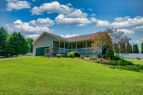 2423 Sutton Rd, Adrian, MI 49221 photo 2