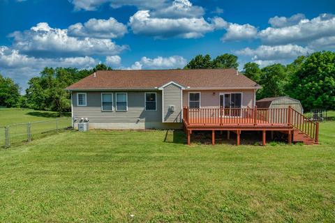 2423 Sutton Rd, Adrian, MI 49221 photo 4