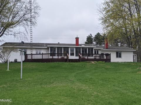 530 Preuss Rd, Manistee, MI 49660 photo 59