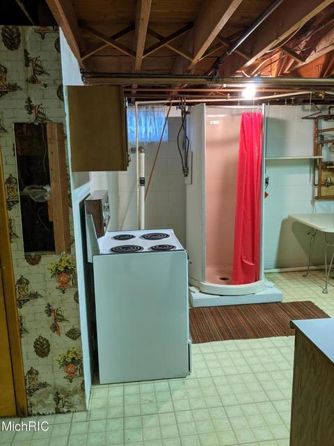 530 Preuss Rd, Manistee, MI 49660 photo 38