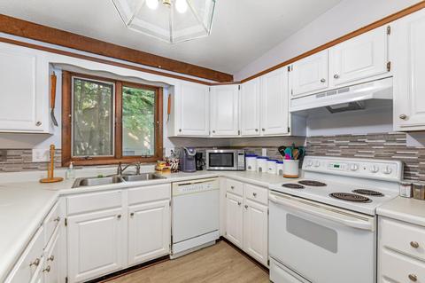 6496 Devon Ln, Cadillac, MI 49601 photo 20