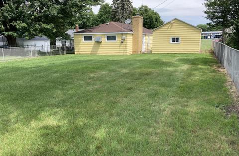 1420 Eagle St, Niles, MI 49120 photo 4