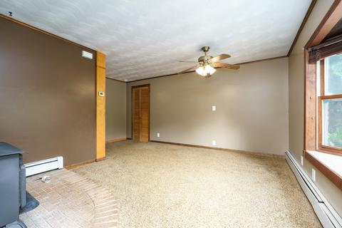 916 110th Ave, Plainwell, MI 49080 photo 2