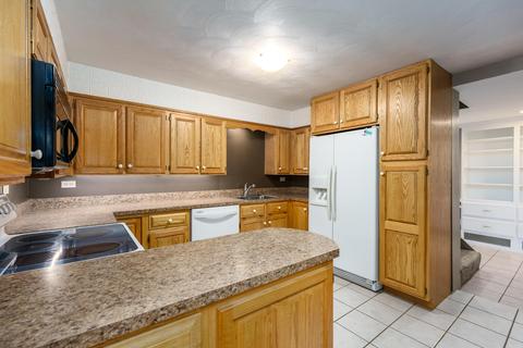 916 110th Ave, Plainwell, MI 49080 photo 5