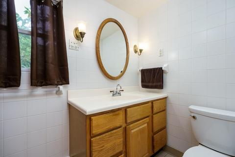916 110th Ave, Plainwell, MI 49080 photo 9