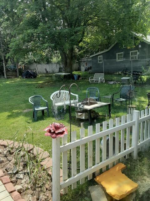 228 Baldwin St, Lyons, MI 48851 photo 5