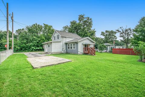 504 Kiddville St, Belding, MI 48809 photo 4