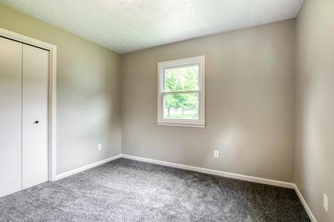923 Gainder Rd, Plainwell, MI 49080 photo 12