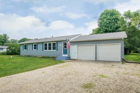 923 Gainder Rd, Plainwell, MI 49080 photo 2