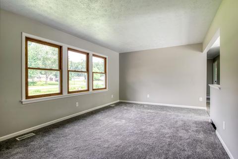 923 Gainder Rd, Plainwell, MI 49080 photo 5