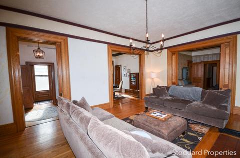 156 E Main St, Ionia, MI 48846 photo 10