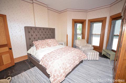 156 E Main St, Ionia, MI 48846 photo 33