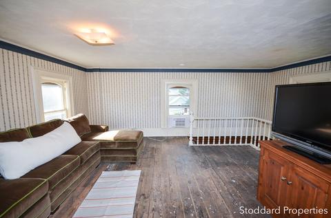 156 E Main St, Ionia, MI 48846 photo 42