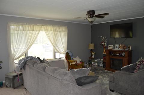 11090 W Washington Rd, Sumner, MI 48889 photo 18