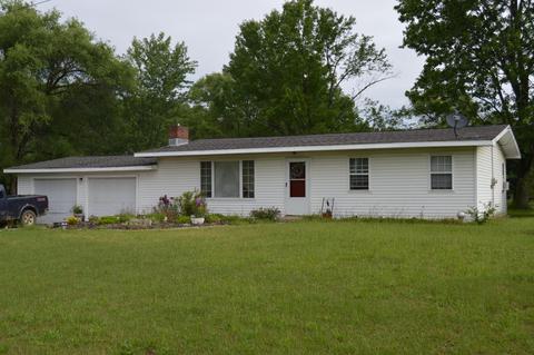 11090 W Washington Rd, Sumner, MI 48889 photo 1