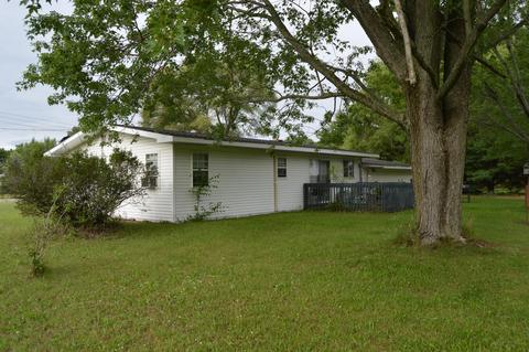 11090 W Washington Rd, Sumner, MI 48889 photo 6